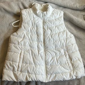 GAP PUFF VEST